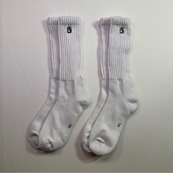 Buff Bunny Scrunch Crew Socks - White, M/L - Picture 1 of 1